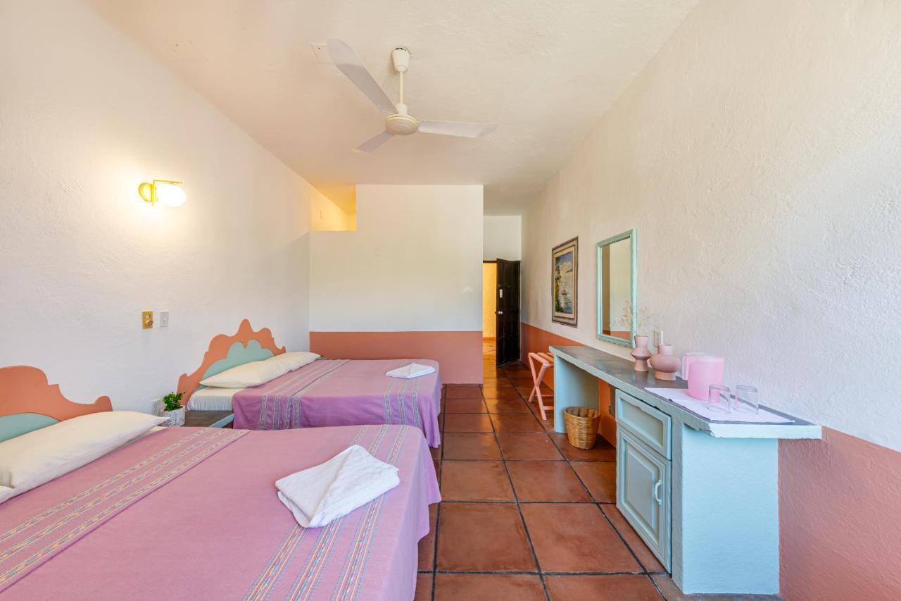 Hotel Flor De Maria Puerto Escondido  Eksteriør bilde