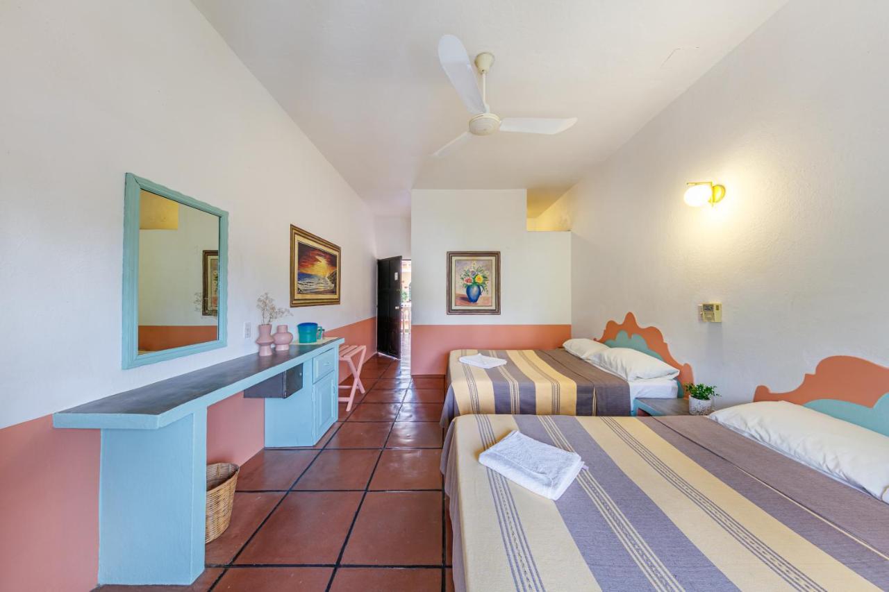 Hotel Flor De Maria Puerto Escondido  Eksteriør bilde