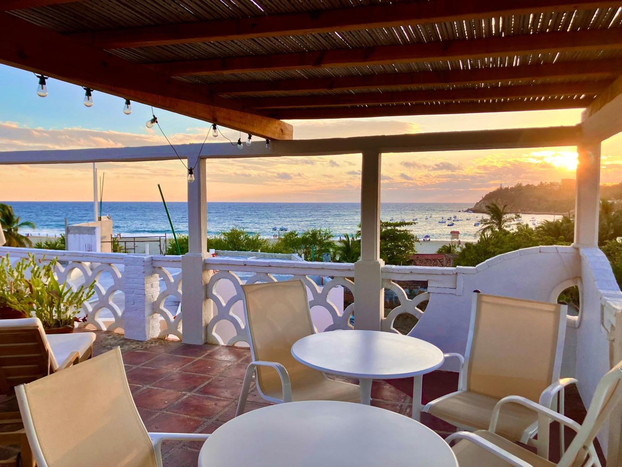 Hotel Flor De Maria Puerto Escondido  Eksteriør bilde
